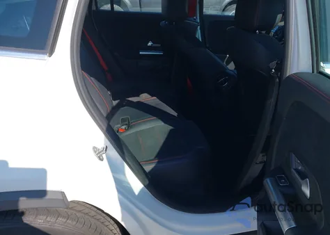 2023 Mercedes-Benz Amg Gla 35 4Matic z USA, uszkodzony, nr VIN W1N4N5BB2PJ451037